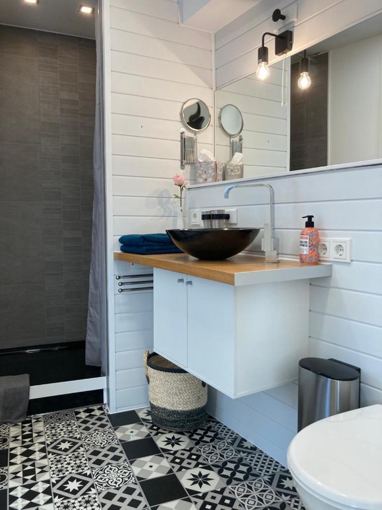 Living At Saarpartments - Adultsonly - Business & Holiday Homes With Kitchen For Long- And Short Term Stay, 3 Min To St Johanner Markt And Points Of Interest Saarbrücken Exteriér fotografie